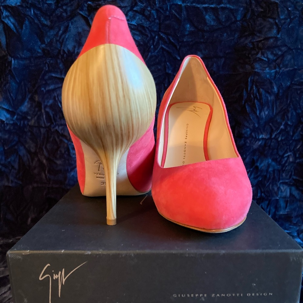 Guiseppe Zanotti Camoscio in Azalea - Suede and Wood (Size 9.5)
